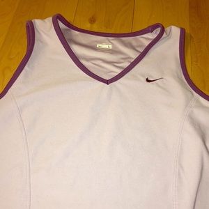NWOT Nike top